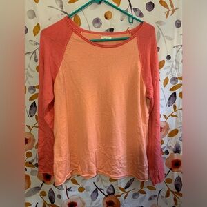 🔥5/$25 Sonoma Pink and Peach Long Top Sz M/L